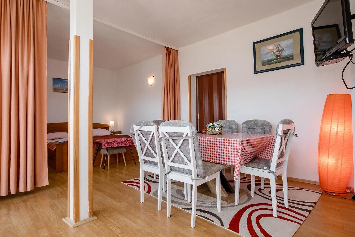 Apartments Mili Palit